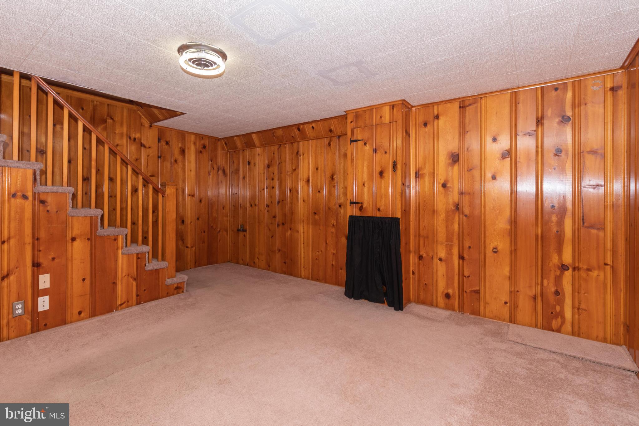 1956 Stanhope Road Baltimore, MD 21222 - Photo 19 of 26 Family room view 2
