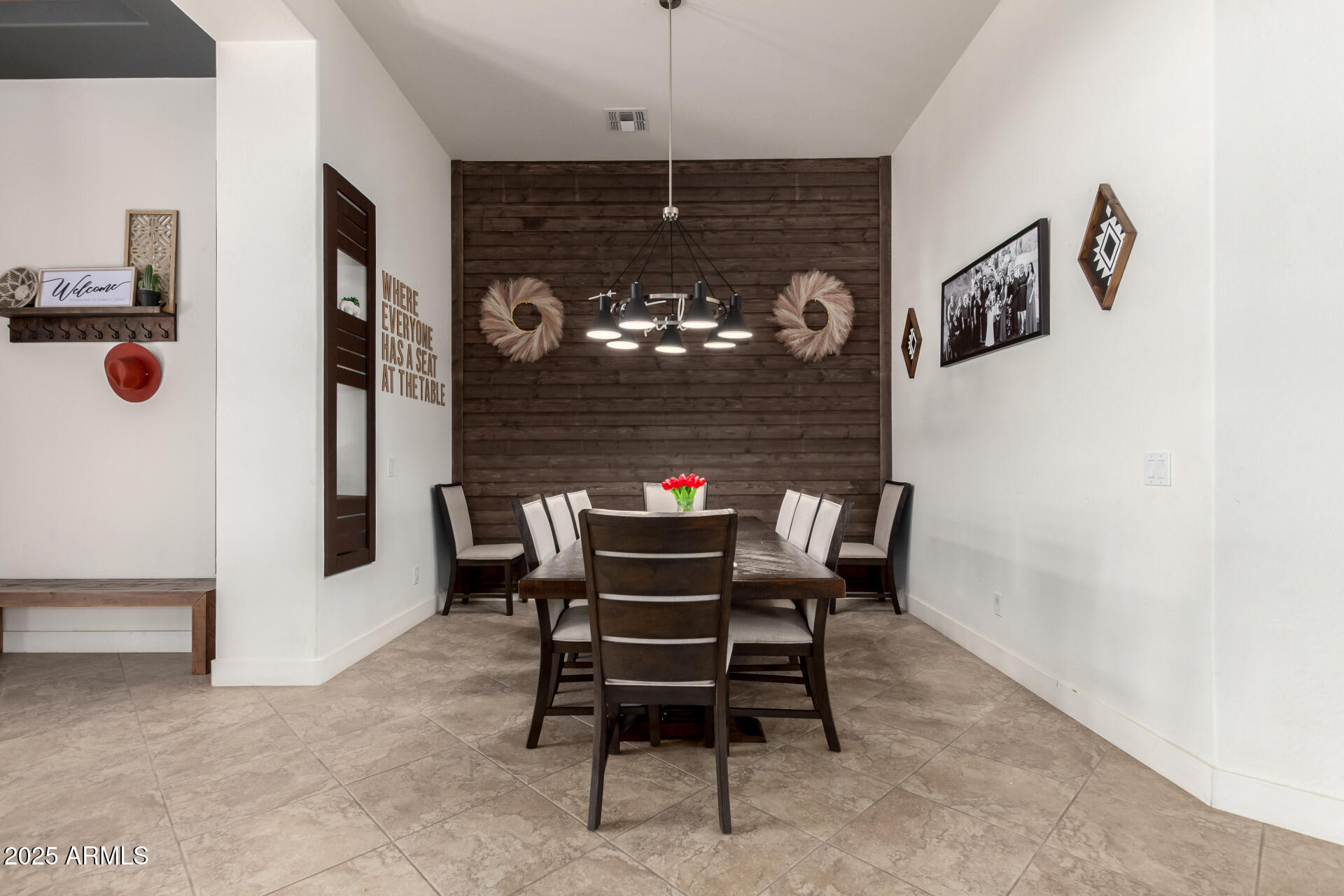 9156 West Bajada Road Peoria, AZ 85383 - Photo 11 of 97 11 Bajada