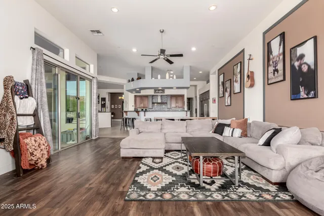 a view of a workspace with furniture