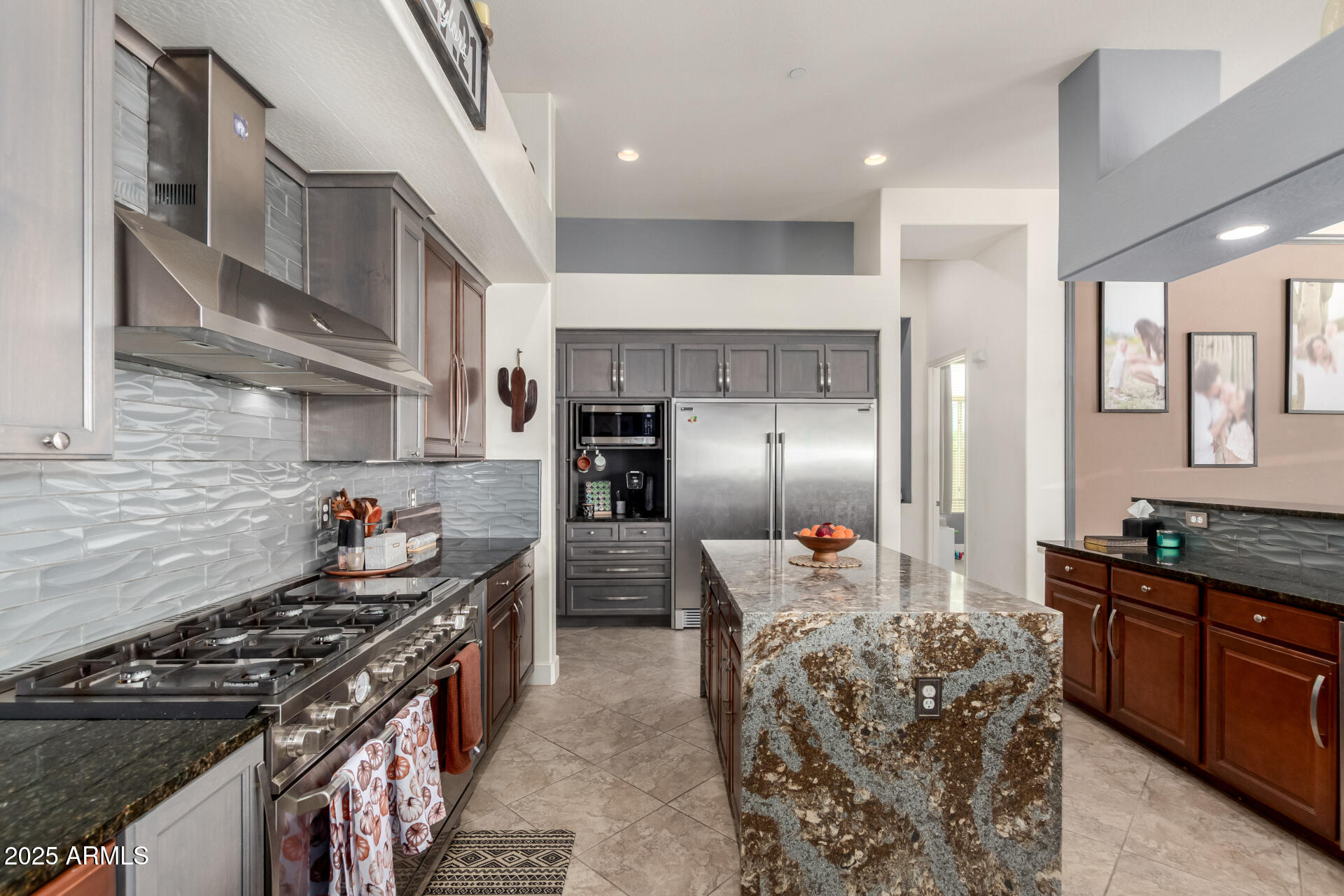 9156 West Bajada Road Peoria, AZ 85383 - Photo 25 of 97 25 Bajada