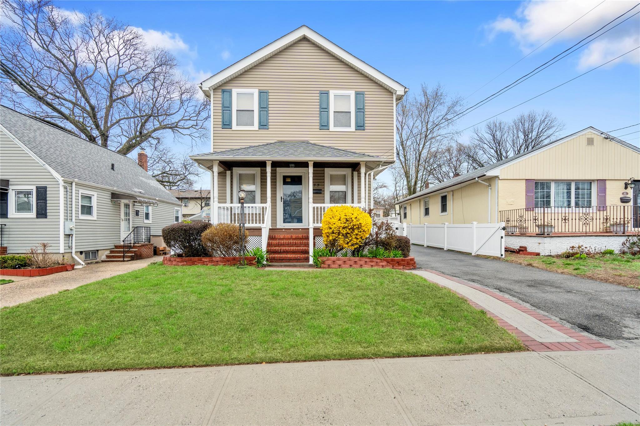 a view of a house with a patio