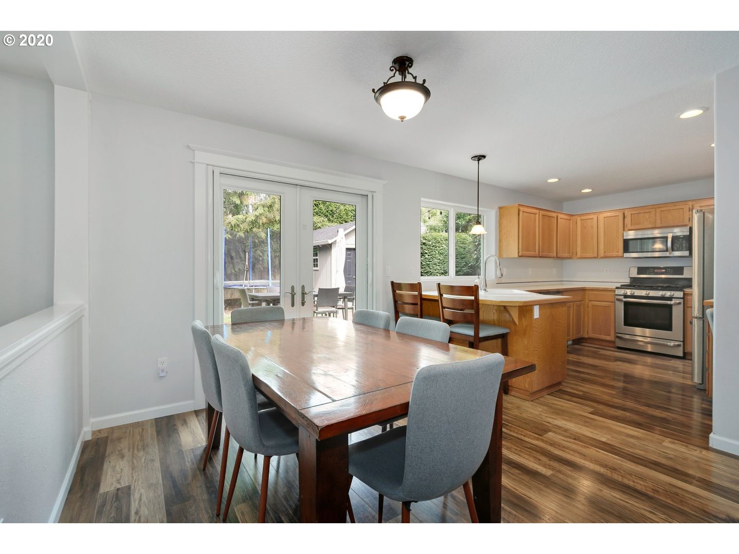 9333 Southwest Fast Place Portland, OR 97223 - Photo 12 of 32 Gallery Image 12
