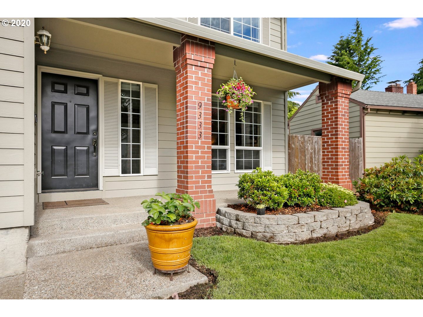 9333 Southwest Fast Place Portland, OR 97223 - Photo 3 of 32 Gallery Image 3
