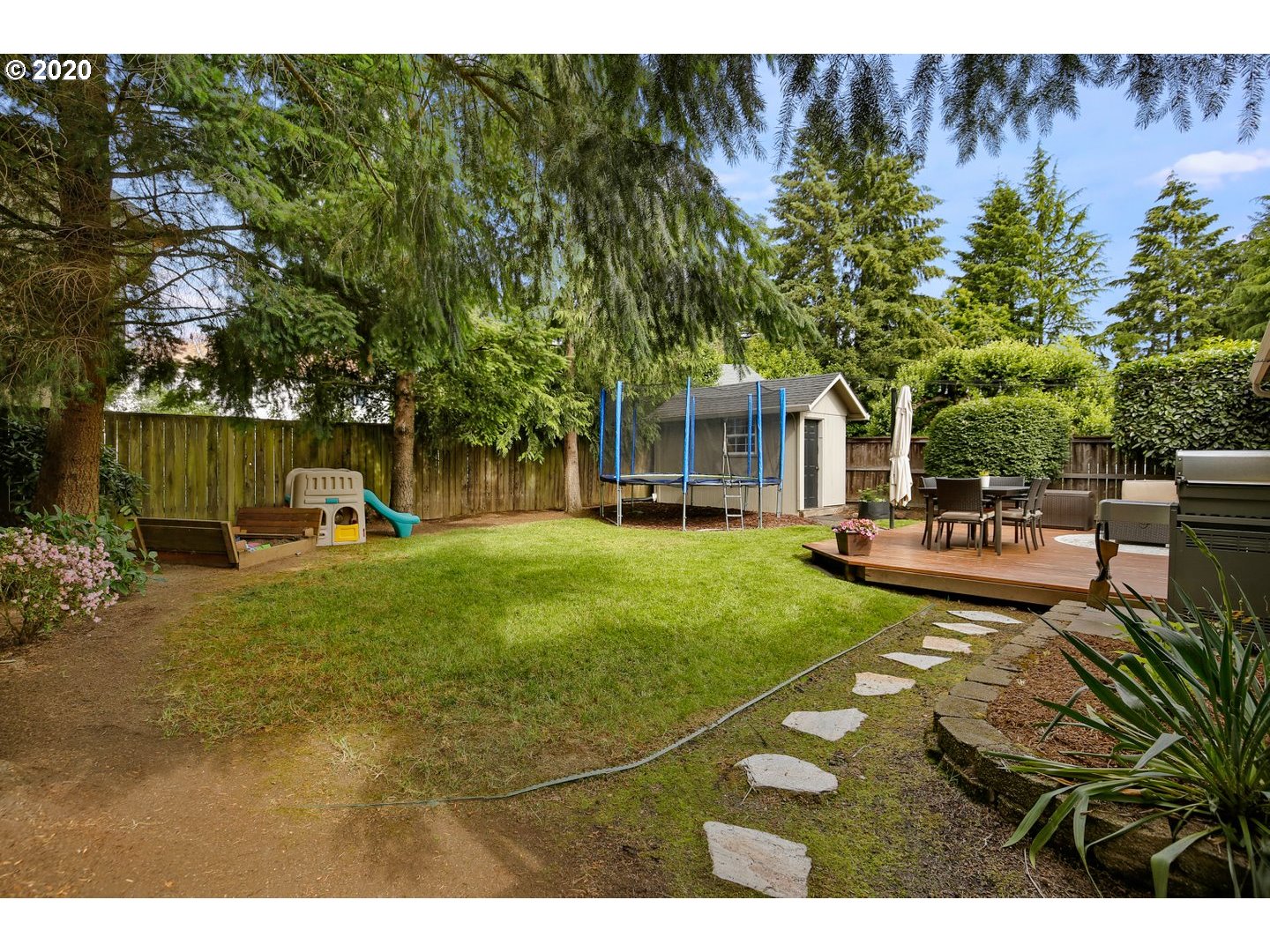 9333 Southwest Fast Place Portland, OR 97223 - Photo 31 of 32 Gallery Image 31