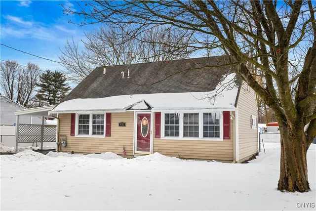 $209,900 | 431 Van Rensselaer Road, Utica, NY 13502
