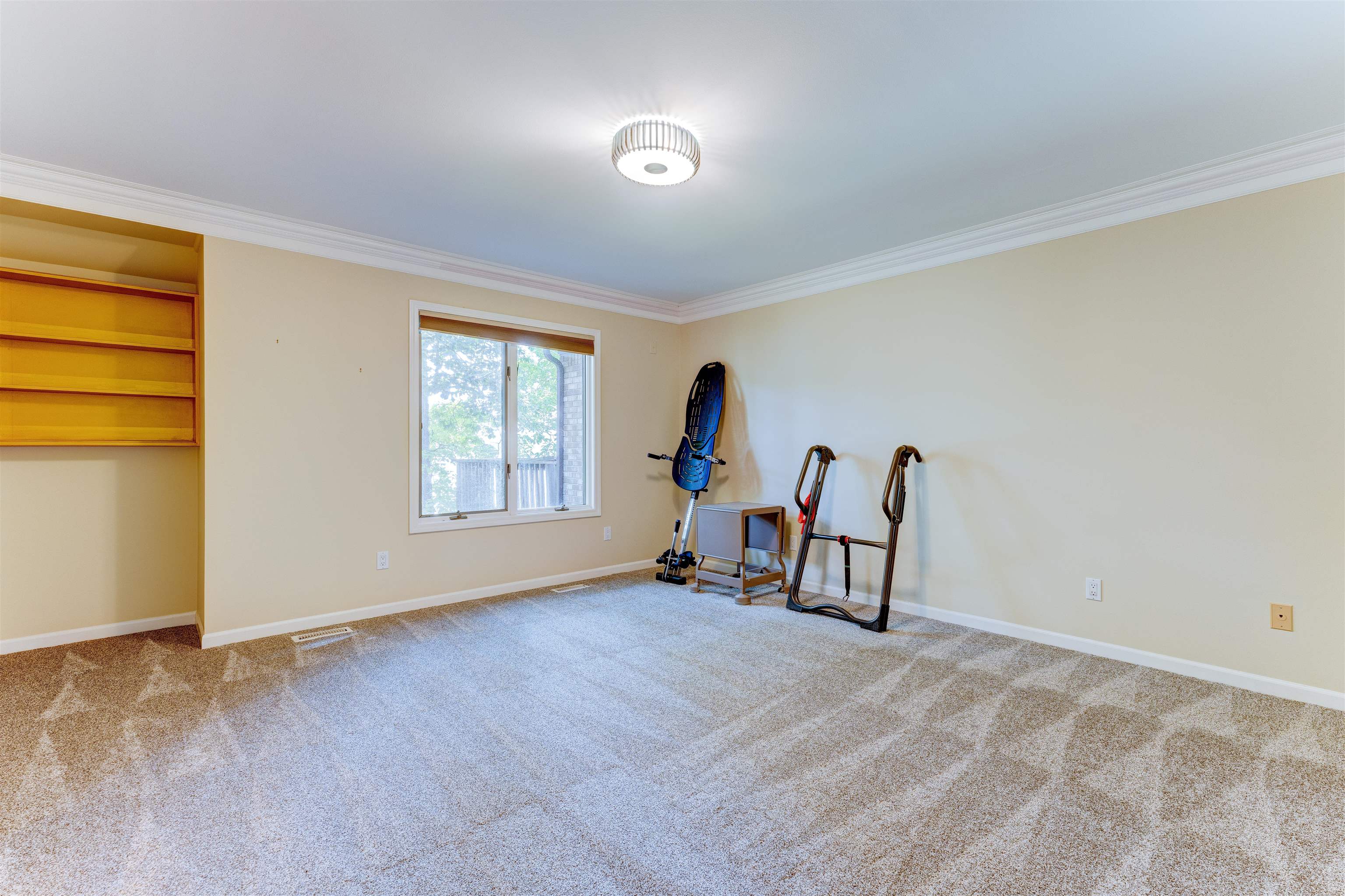 4189 Cordley Lake Road Pinckney, MI 48169 - Photo 30 of 41 50116322-29.JPG