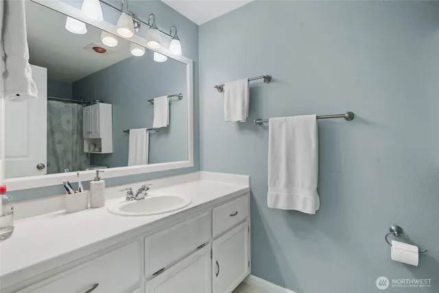 $759,950 | 4105 Lincoln Way, Lynnwood, WA 98087