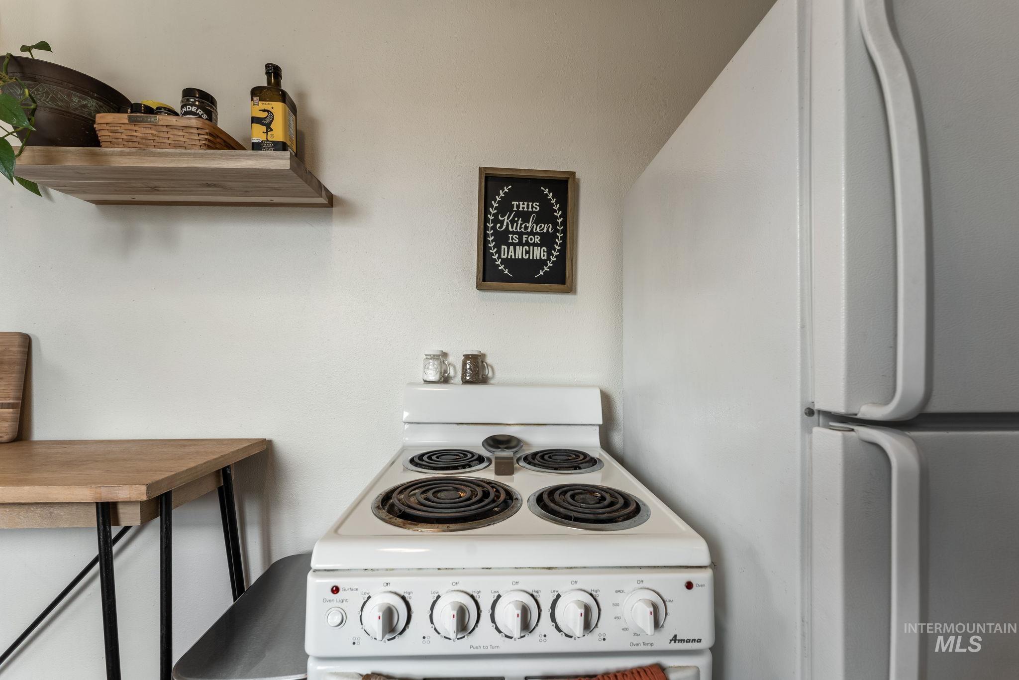 202 6th Street Filer, ID 83328 - Photo 15 of 29