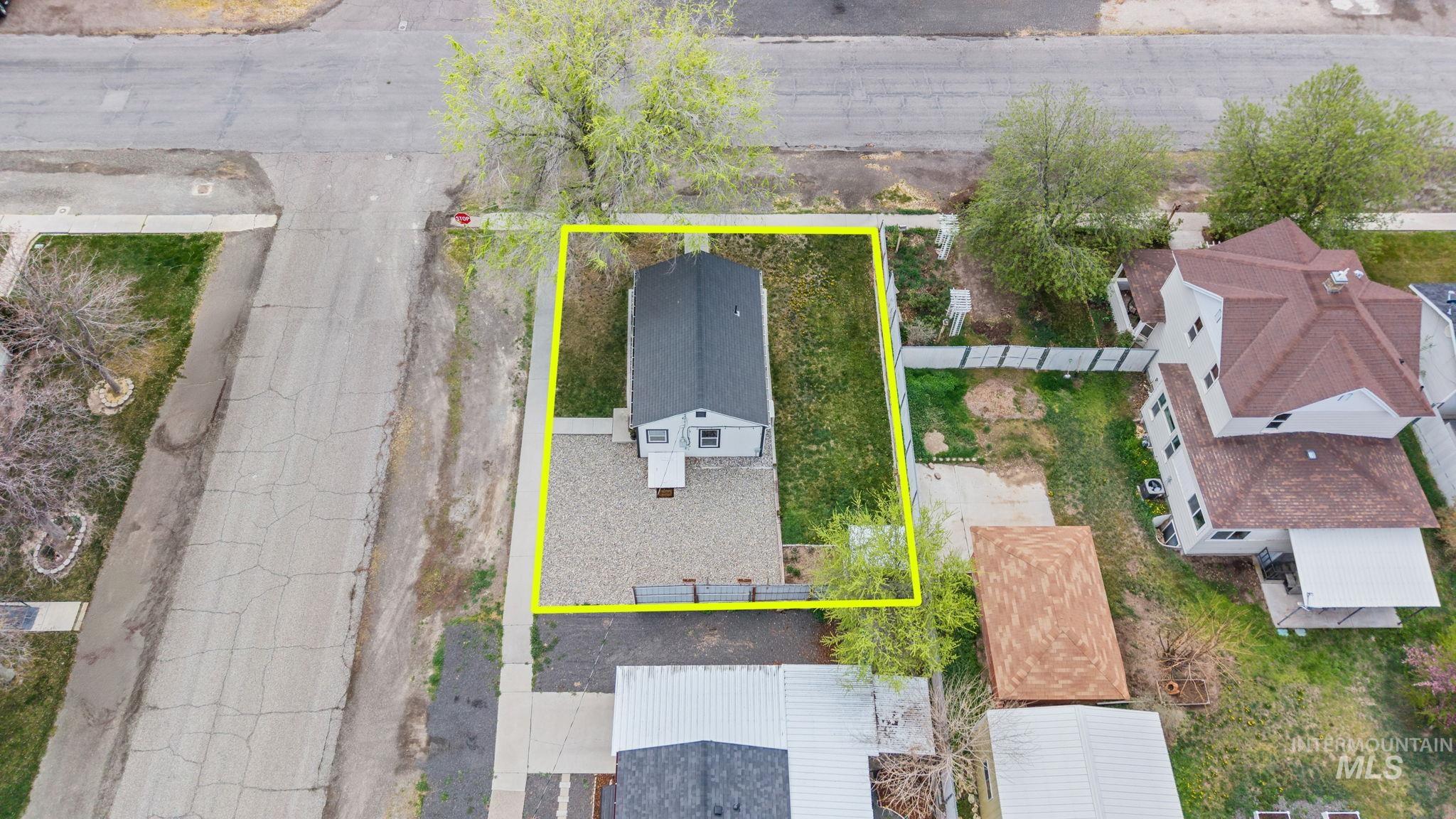 202 6th Street Filer, ID 83328 - Photo 24 of 29