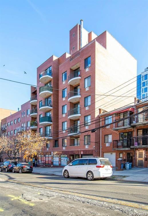 136-16 35th Avenue, Unit 7C Queens, NY 11354 - Photo 19 of 19 a building view