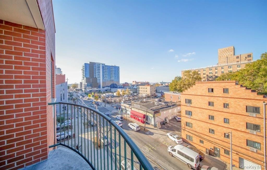 136-16 35th Avenue, Unit 7C Queens, NY 11354 - Photo 4 of 19 a view of a balcony with city view