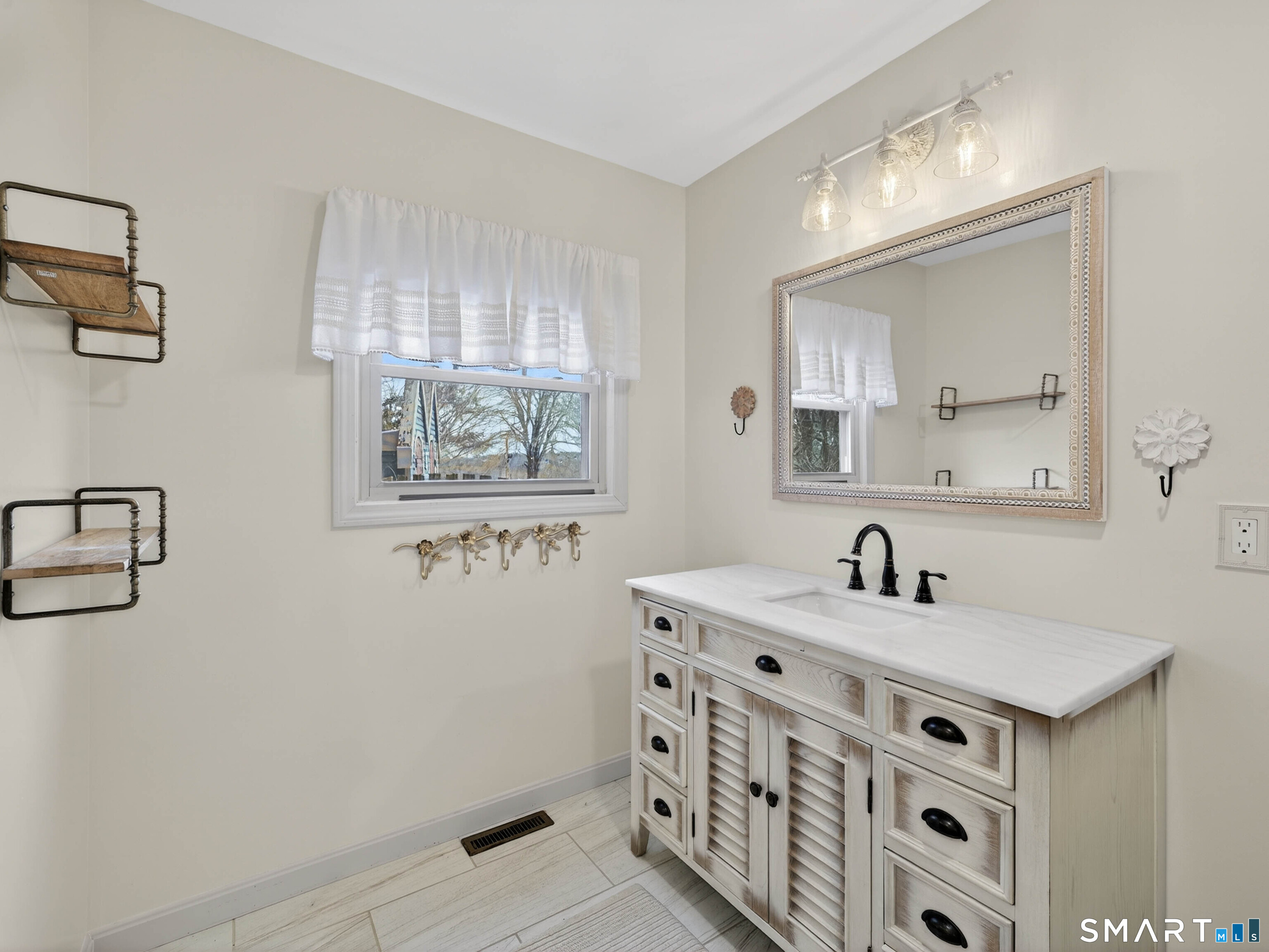 375 Old Jewett City Road Preston, CT 06365 - Photo 20 of 43