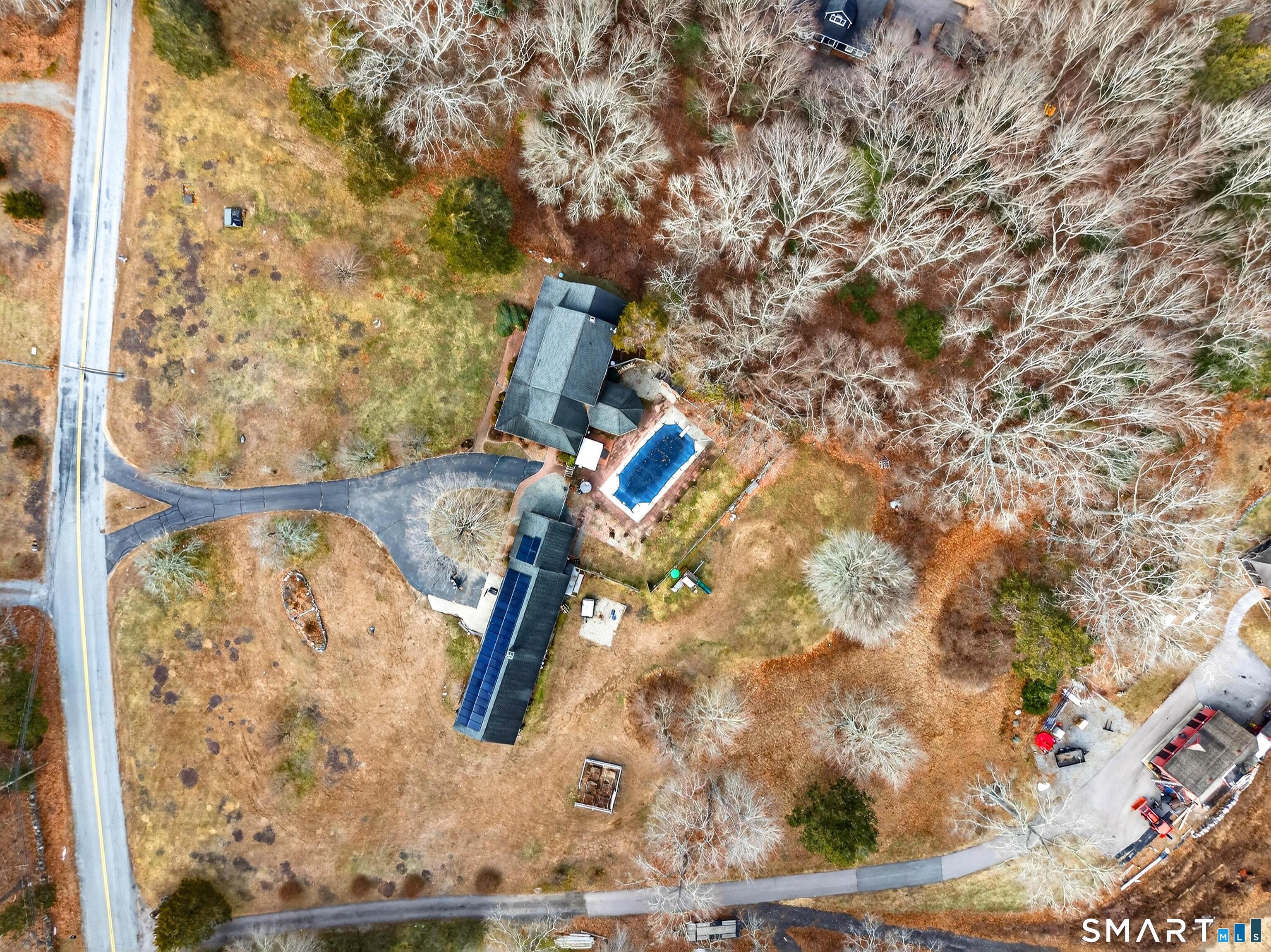 375 Old Jewett City Road Preston, CT 06365 - Photo 7 of 43