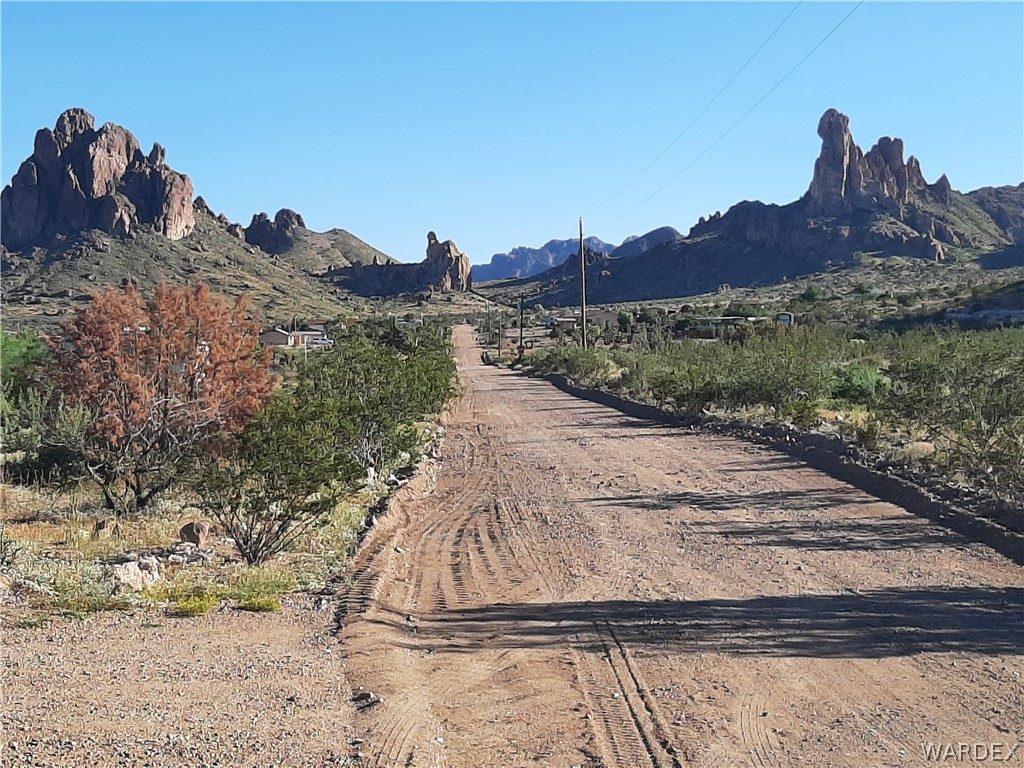 2162 Dewey Road Golden Valley, AZ 86413 - Photo 10 of 66