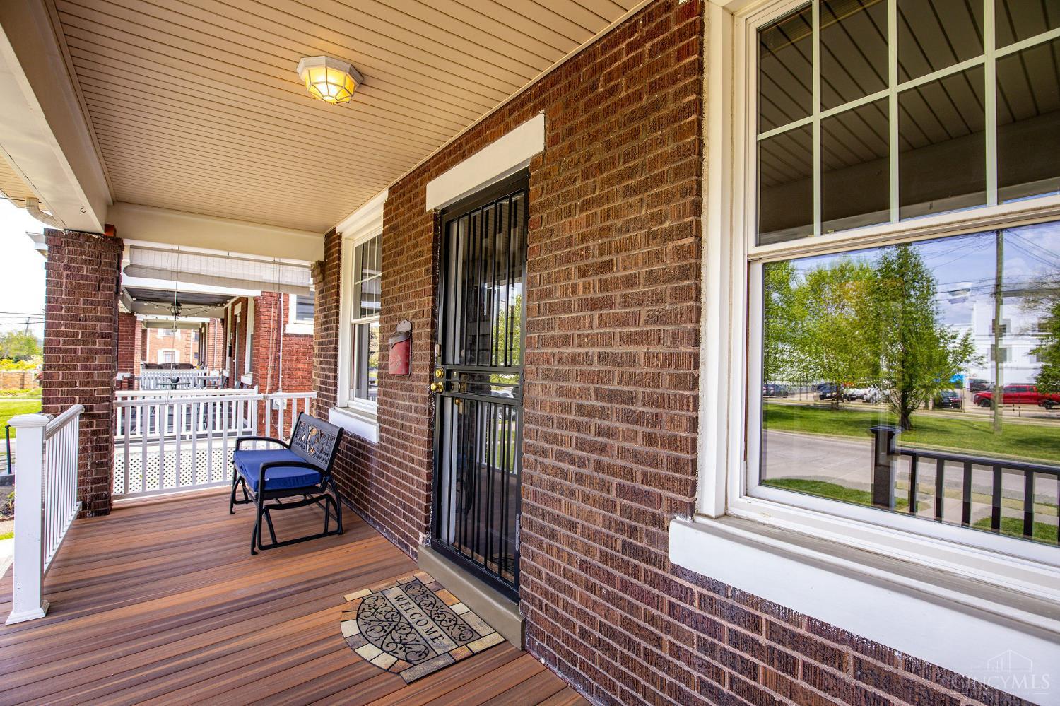 2429 Park Avenue Cincinnati, OH 45212 - Photo 5 of 40