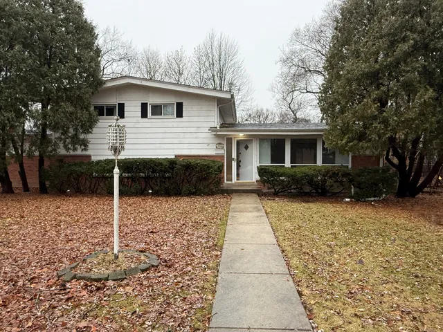 $619,900 | 9200 Avers Avenue, Evanston, IL 60203
