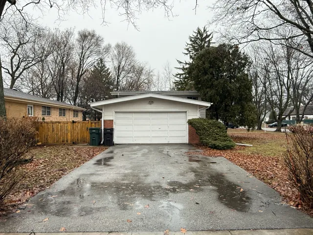 $619,900 | 9200 Avers Avenue, Evanston, IL 60203