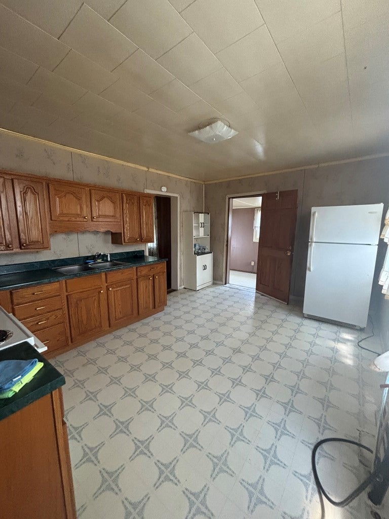558 Jewell Main Road Jewell Ridge, VA 24622 - Photo 4 of 24 Gallery Image 4