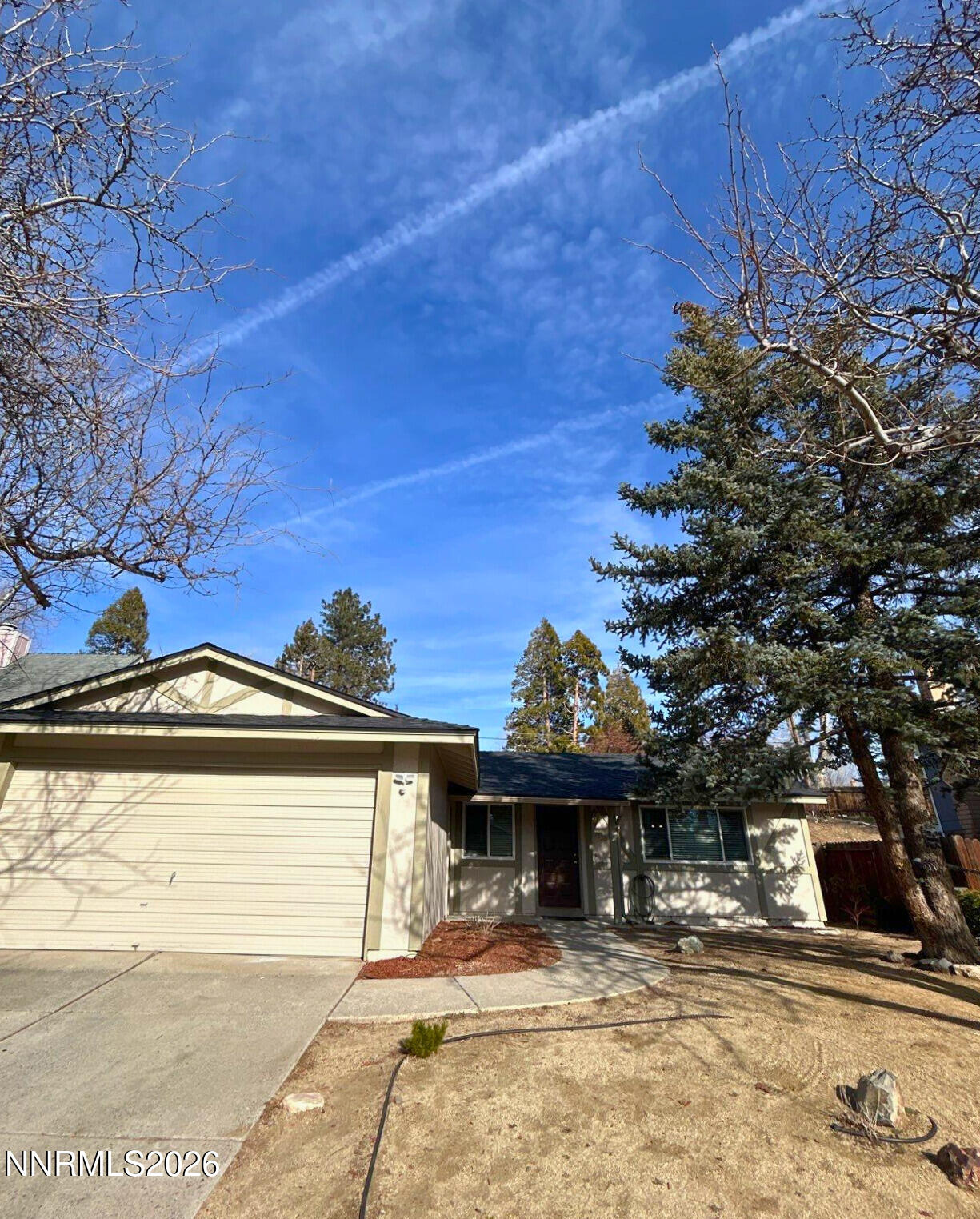 ee3b3261-93c6-4503-9f75-6c268fcaae8d