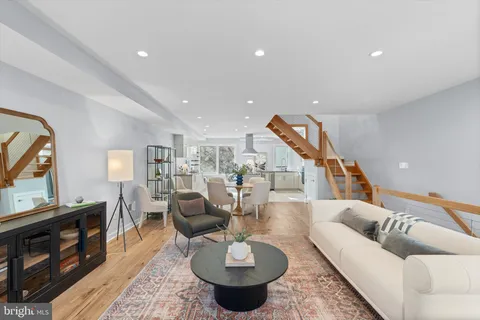 $1,200,000 | 869 Corinthian Avenue, Unit 3, Philadelphia, PA 19130