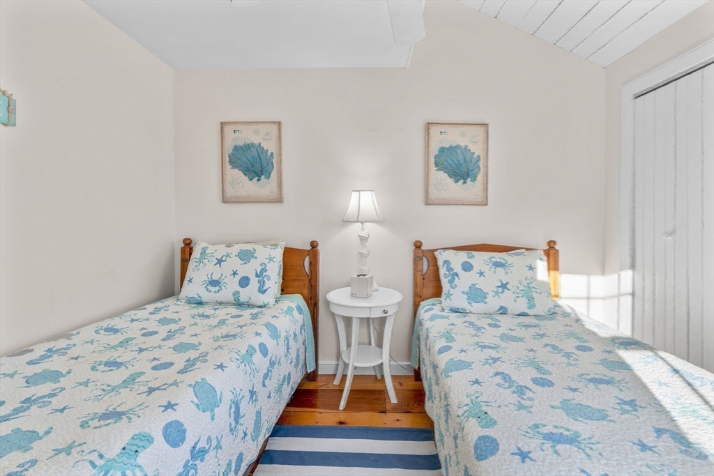 6 Hammock Pond Road, Unit 6 Mashpee, MA 02649 - Photo 16 of 31