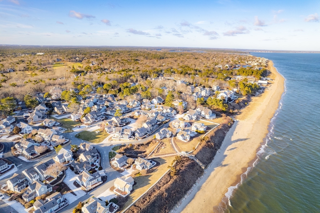 6 Hammock Pond Road, Unit 6 Mashpee, MA 02649 - Photo 4 of 31