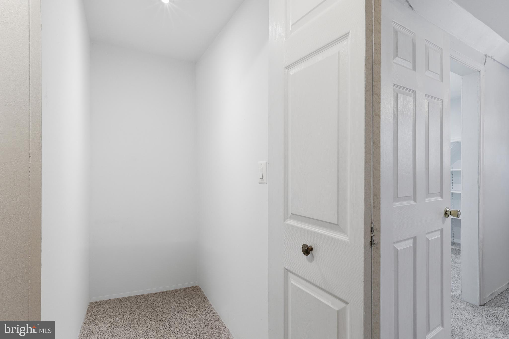 112 North Kennedy Road Sterling, VA 20164 - Photo 21 of 39 a view of a closet