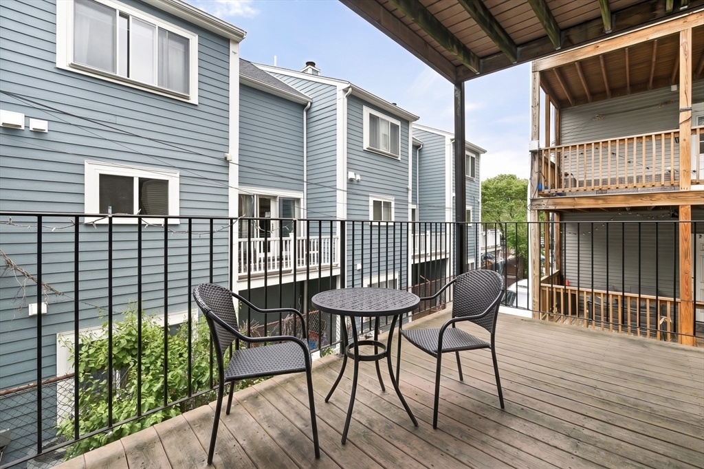 180 Gold Street, Unit 3 Boston, MA 02127 - Photo 12 of 18