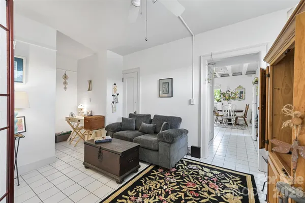 $385,000 | 538 North Main Street, Unit 305 308, Hendersonville, NC 28792
