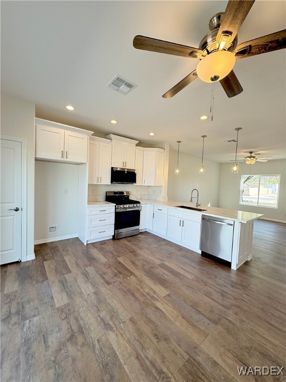 1671 Emerald Road Bullhead City, AZ 86442 - Photo 13 of 39 Kitchen