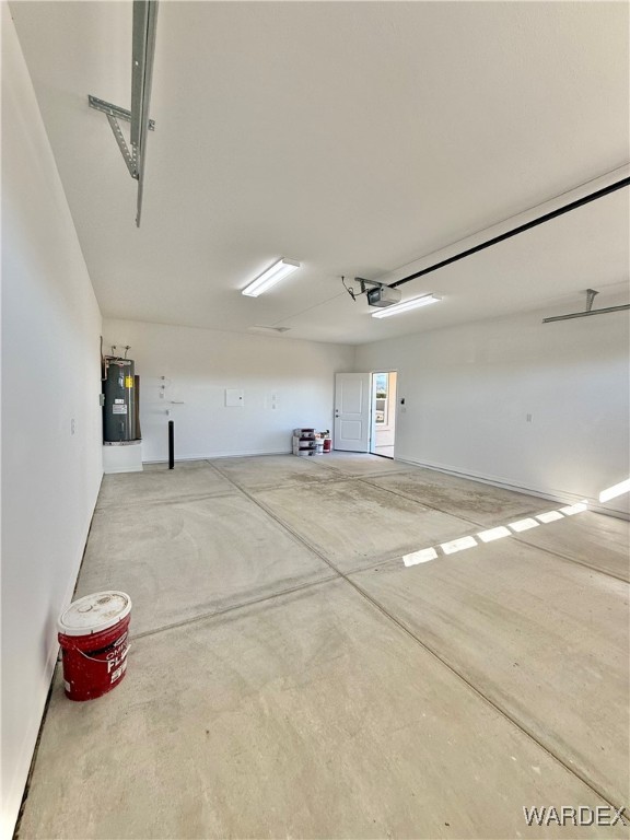1671 Emerald Road Bullhead City, AZ 86442 - Photo 5 of 39 Garage