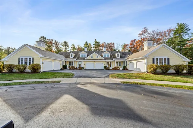 $699,000 | 14 Red Pony Path, Unit 14, Marshfield, MA 02050