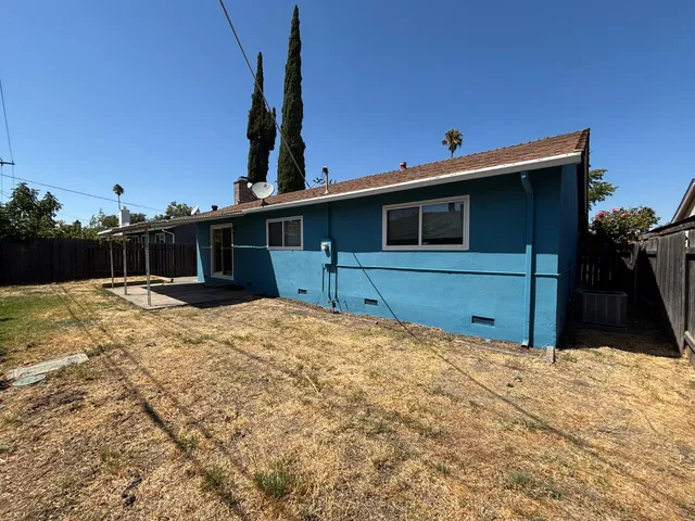 $399,999 | 2154 63rd Avenue, Sacramento, CA 95822