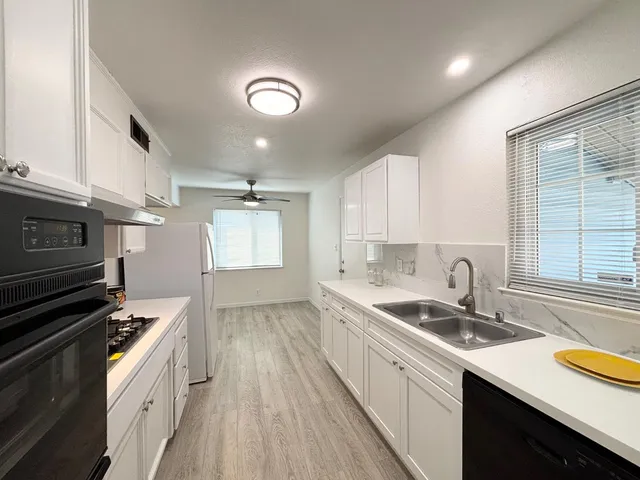 $399,999 | 2154 63rd Avenue, Sacramento, CA 95822