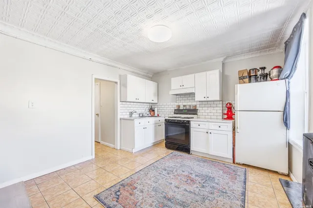 $4,200,000 | 565 Union Street, Unit 1 | Gowanus