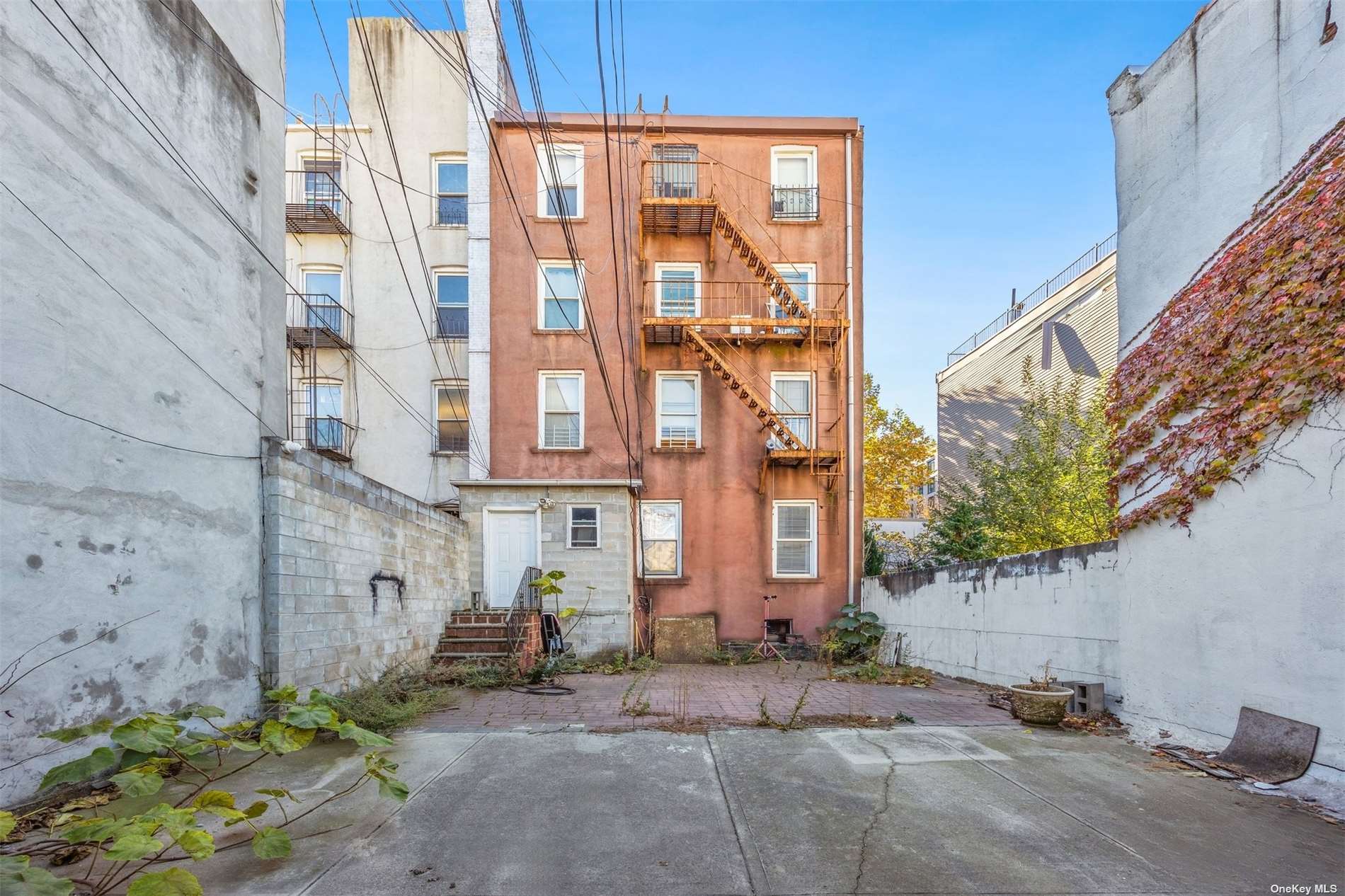 565 Union Street, Unit 1 Brooklyn, NY 11215 - Photo 22 of 26