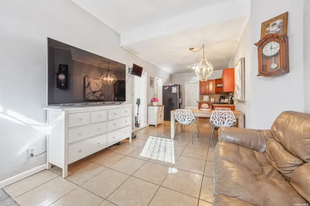 $4,200,000 | 565 Union Street, Unit 1 | Gowanus