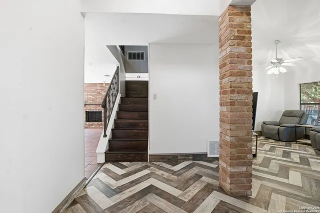 a view of entryway and hall