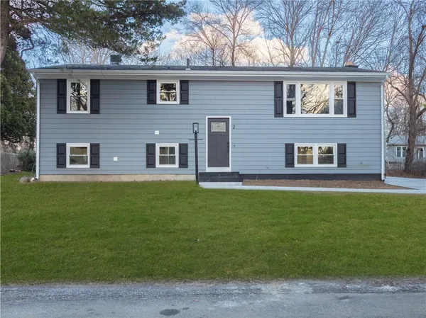 $524,900 | 2 Sandalwood Court, Coventry, RI 02816
