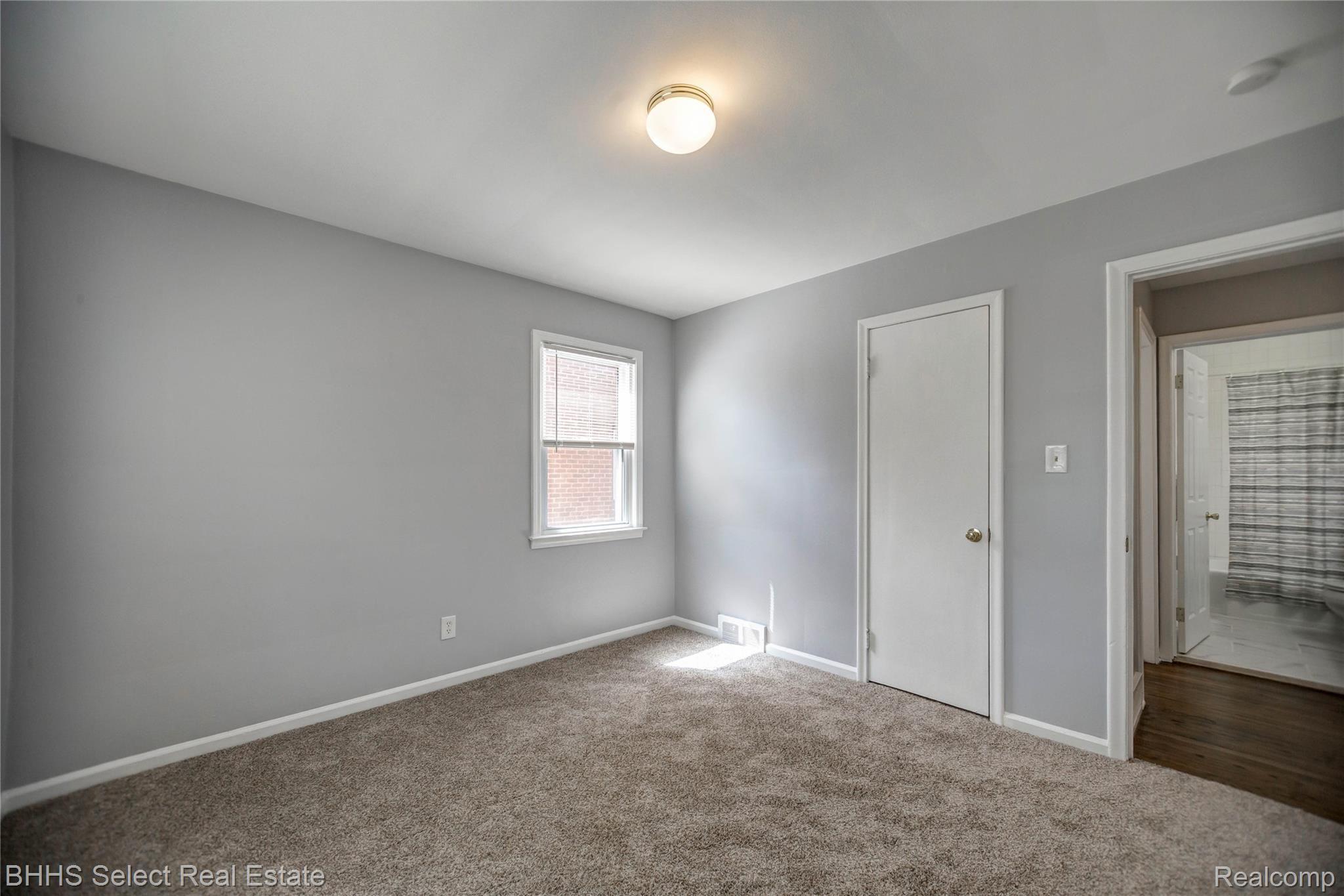 637 Patterson Court Inkster, MI 48141 - Photo 15 of 42 637 Patterson-14.jpg