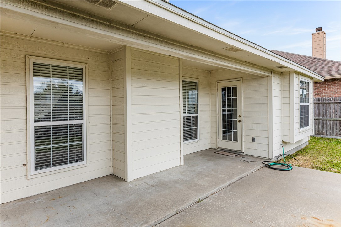 7306 Sun Valley Drive Corpus Christi, TX 78413 - Photo 37 of 40 a view of a house with a yard