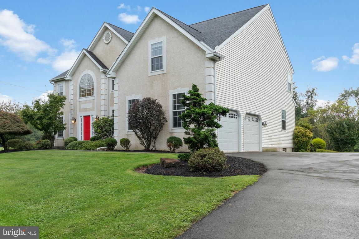 2018 Bustard Road Lansdale, PA 19446 - Photo 3 of 36 2 car side entry garage