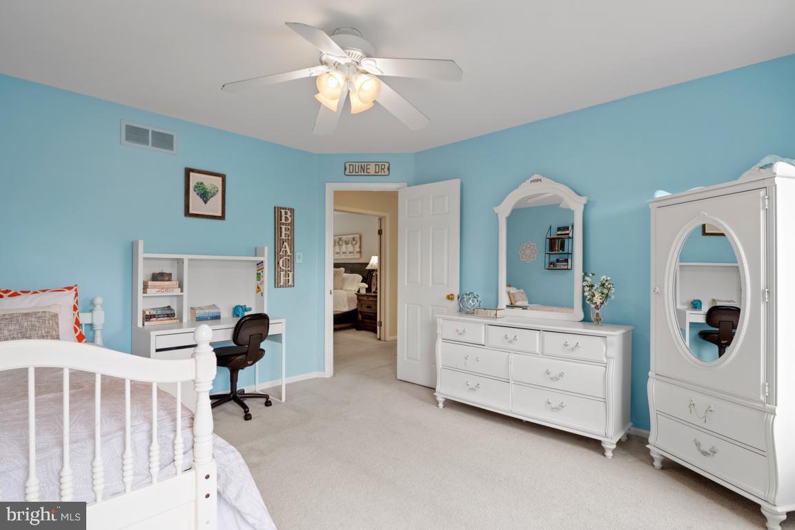 2018 Bustard Road Lansdale, PA 19446 - Photo 28 of 36 2nd bedroom