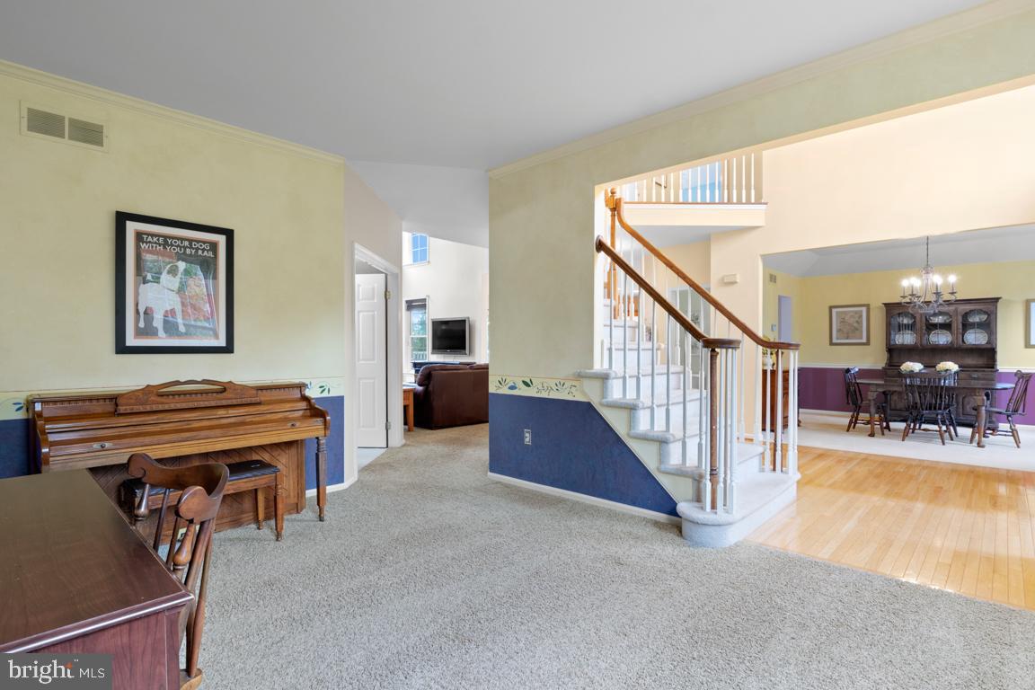 2018 Bustard Road Lansdale, PA 19446 - Photo 8 of 36 Living room