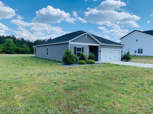 797 Carolina Road Aberdeen, NC 28315 - Photo 2 of 31 IMG_7187