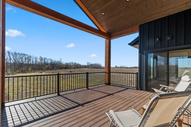 $1,250,000 | 3701 Delcore Road, Oconto, WI 54153