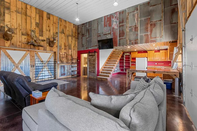 $1,250,000 | 3701 Delcore Road, Oconto, WI 54153