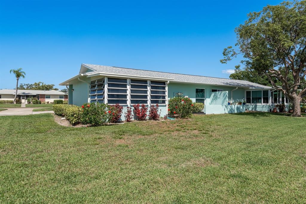 2738 Sherbrooke Lane, Unit C Palm Harbor, FL 34684 - Photo 25 of 55