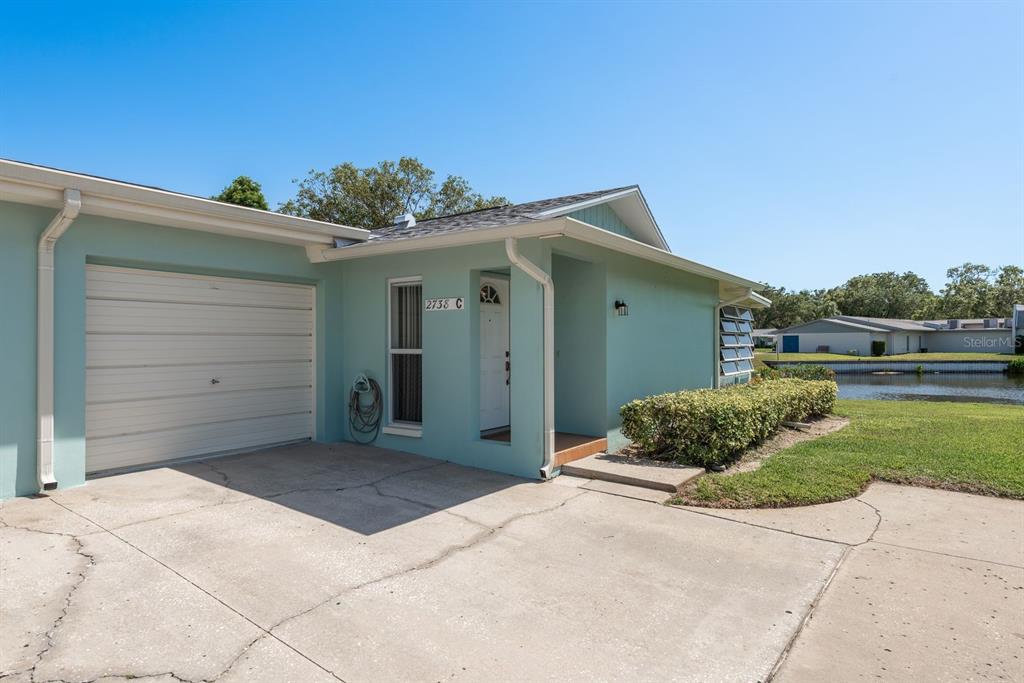 2738 Sherbrooke Lane, Unit C Palm Harbor, FL 34684 - Photo 3 of 55