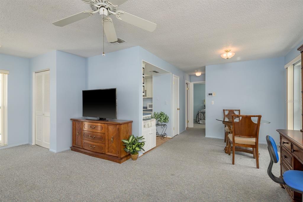2738 Sherbrooke Lane, Unit C Palm Harbor, FL 34684 - Photo 7 of 55